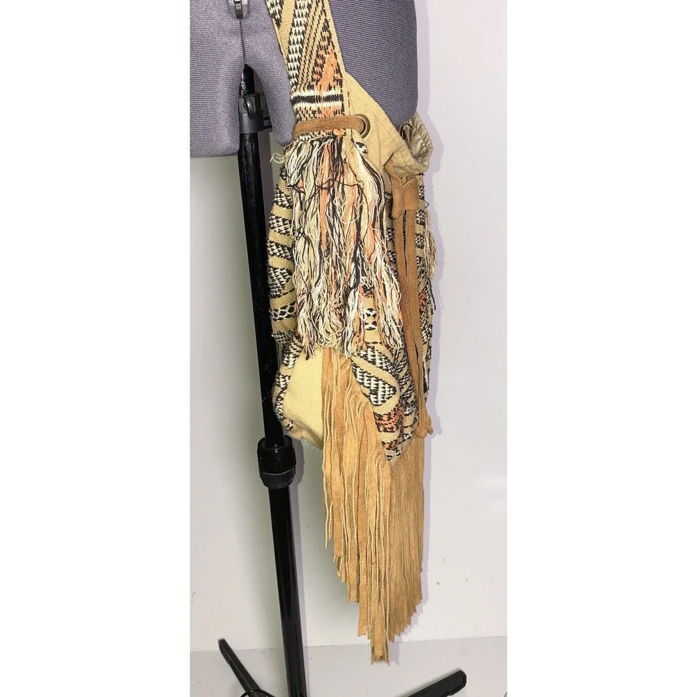 Vtg Y2K Boho Crossbody Bag Fringe Woven Festival Coachella Tribal a+p Denim - Picture 12 of 16